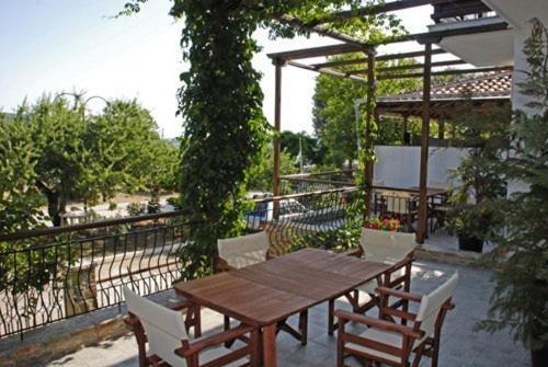 Athina Apartments 네오 클리마 객실 사진